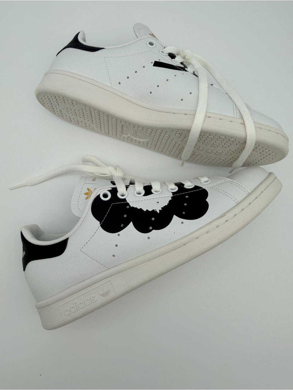 Adidas x Marimekko White & Black Flower Women's Sneaker 7.5-8